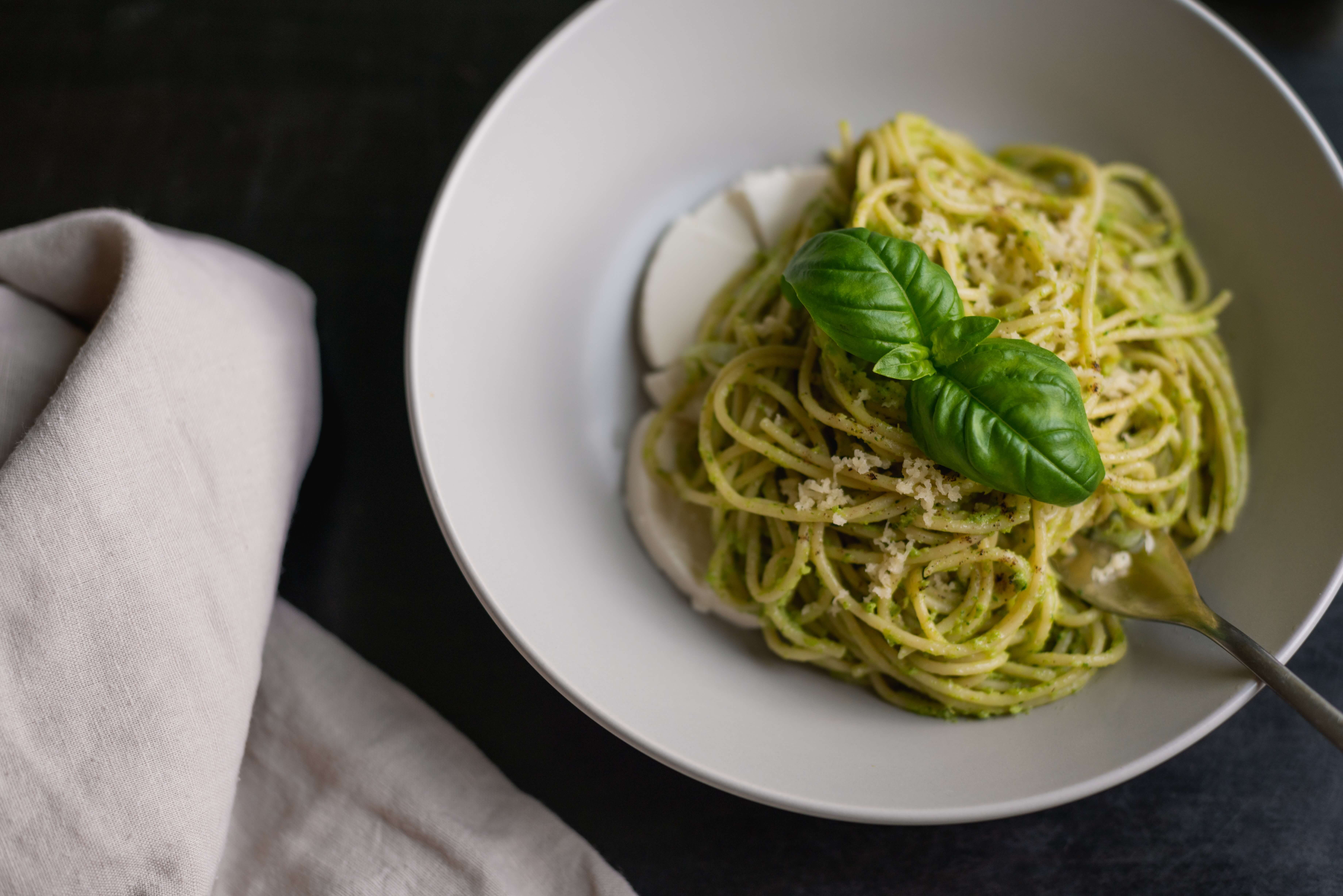 Pasta pesto