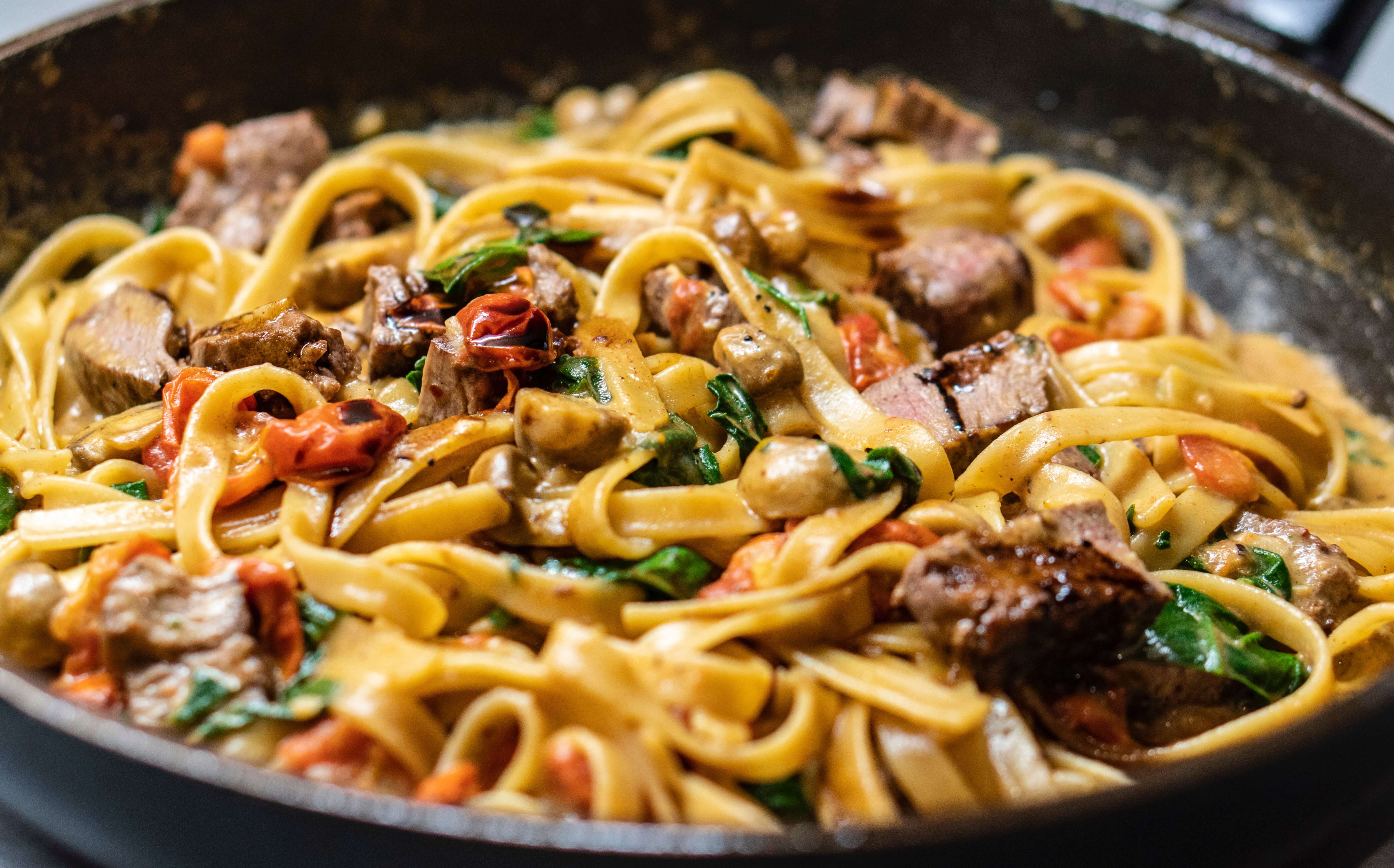 pasta with mushrooms and meat