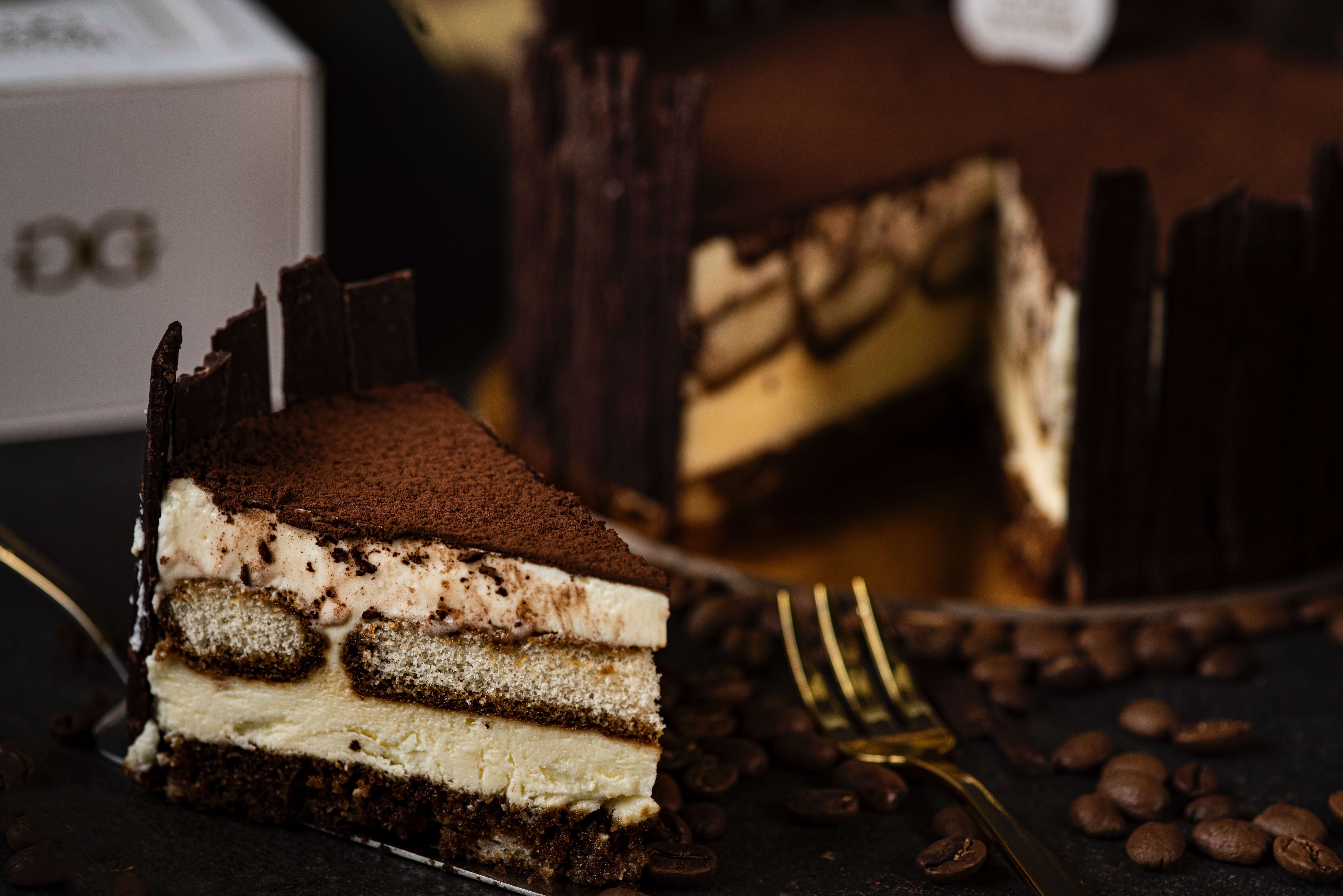 tiramisu cake